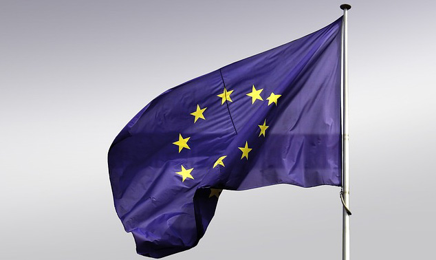 il parlamento alza il conto